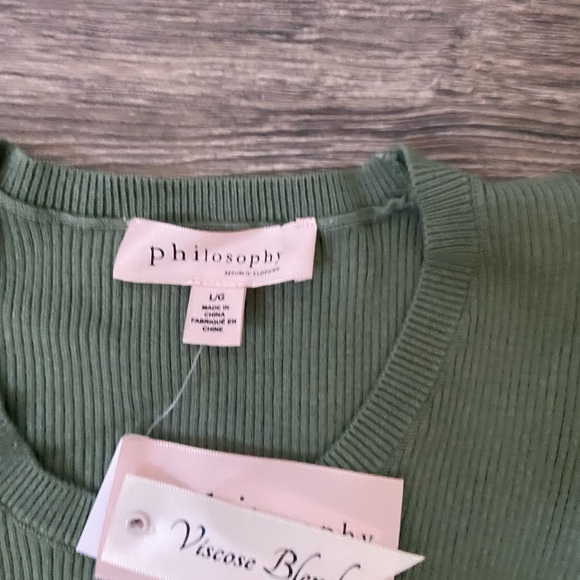 Philosophy Green Ruffled Ribbed Tank Top - Picture 2 of 4